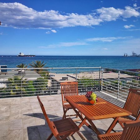 Appartamento Deluxe Con Terrazza Sul Mare Савона Екстериор снимка