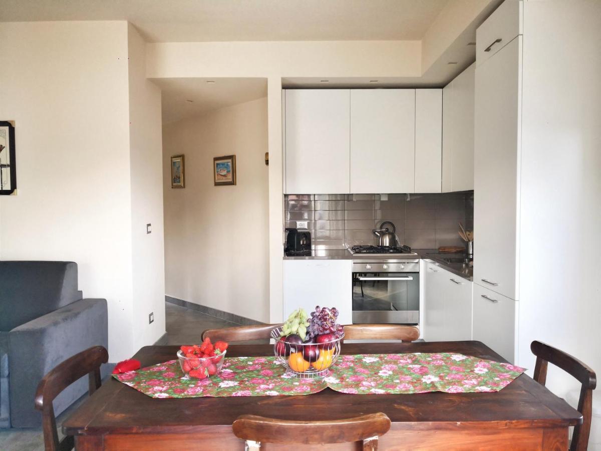 Appartamento Deluxe Con Terrazza Sul Mare Савона Екстериор снимка