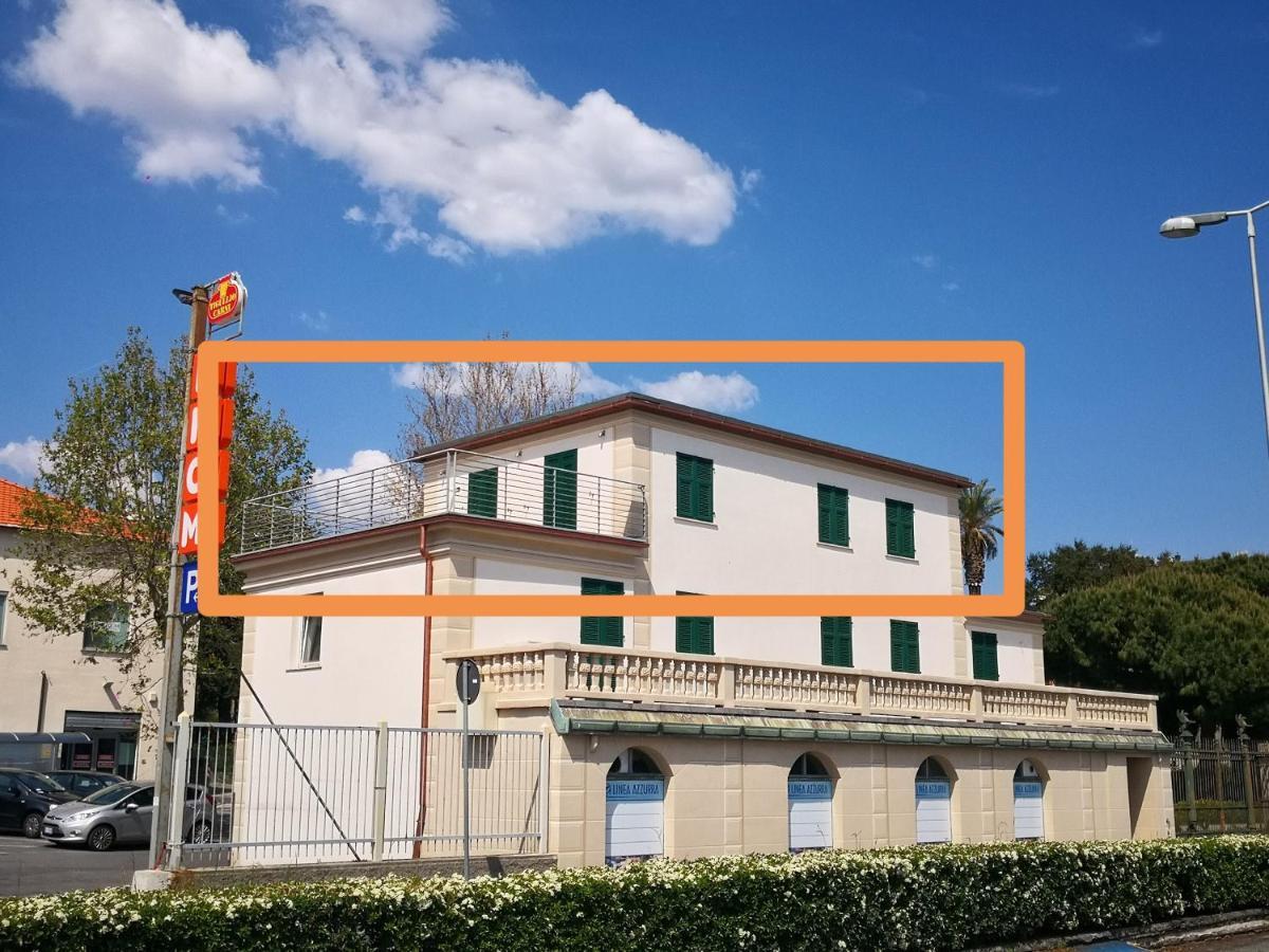 Appartamento Deluxe Con Terrazza Sul Mare Савона Екстериор снимка